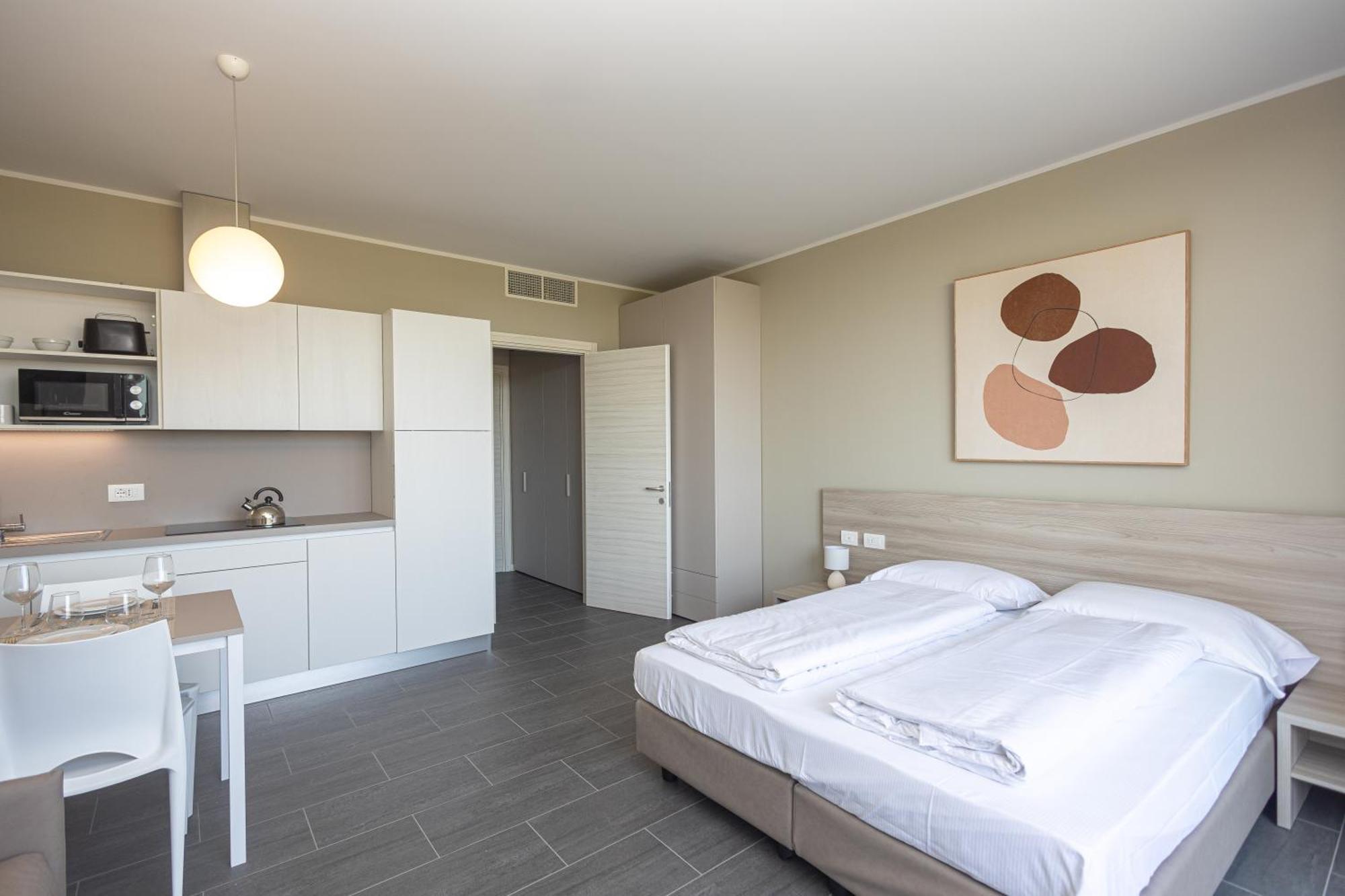 Virtual Aparthotel Opera Bagian luar foto