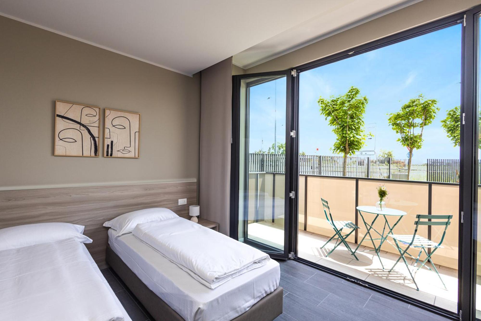 Virtual Aparthotel Opera Bagian luar foto