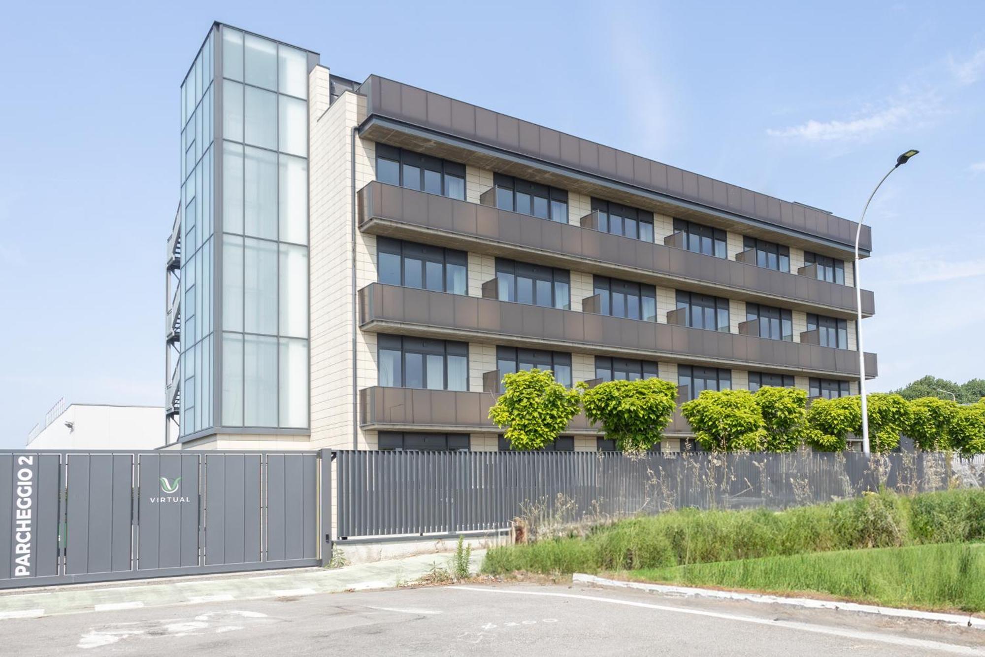Virtual Aparthotel Opera Bagian luar foto